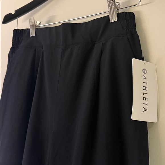 NWT Athleta Brooklyn Women's Black Wide-Leg crop Pants size 8 - Picture 5 of 7